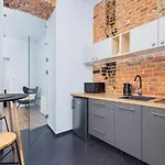 One Bedroom Apartment - Sarego 28 Street